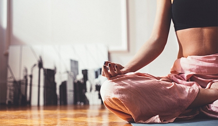 The 7 Things I Learned About Meditating After 40 Days of Sittin Still